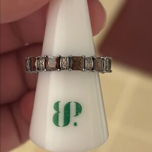 Elegant Silver and Brown Gemstone Ring